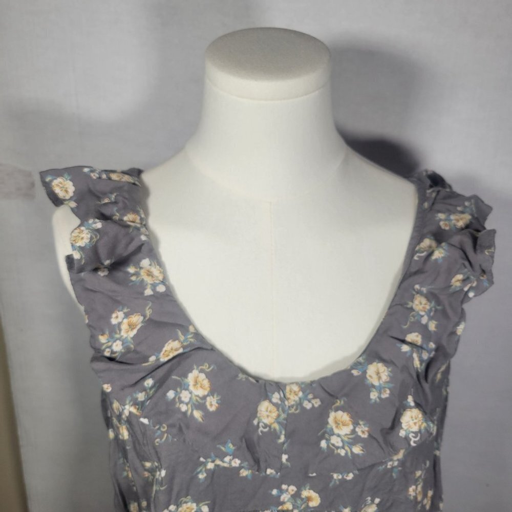 Pins And Needles Gray Floral Ruffled Sleeveless Mini Dress With Pockets Size M - Picture 2 of 10